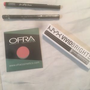 Ipsy collection of things.